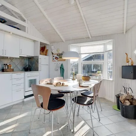 Holiday home Yara - 1km To The Inlet In Western Jutland By Interhome