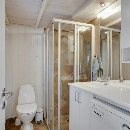 Holiday home Yara - 1km To The Inlet In Western Jutland By Interhome